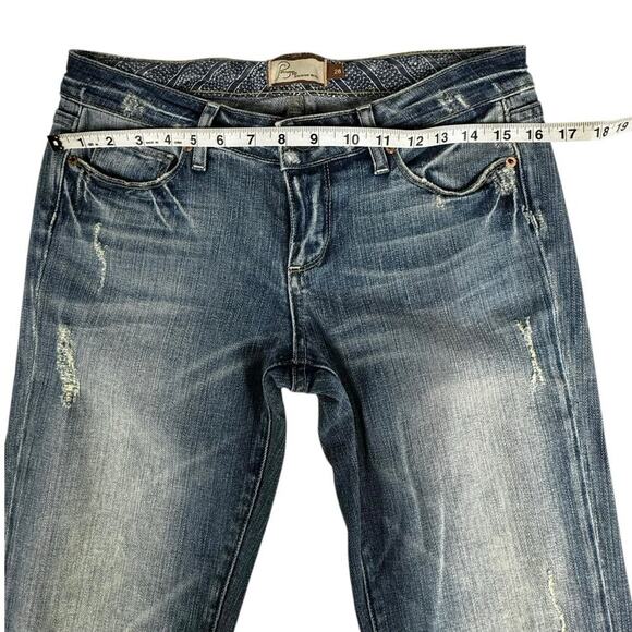 NWOT Rare Paige Laurel Canyon Distressed Flare Leg Jeans Size 28 - Picture 8 of 16